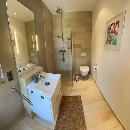 Modern With Panoramic View Ostfildern