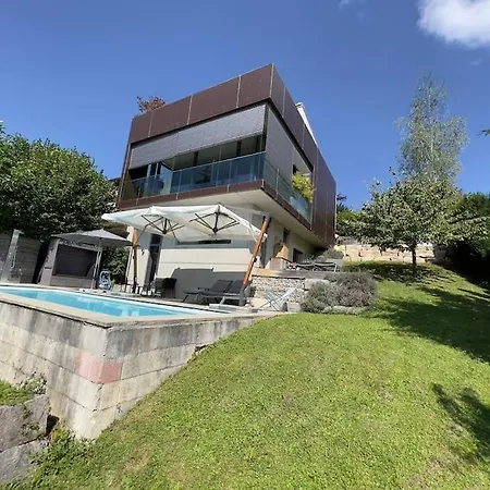 Villa Modern With Panoramic View Ostfildern
